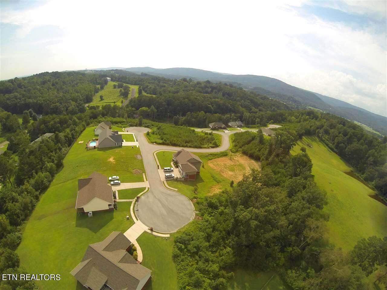 112 Nicole Drive - Photo 1