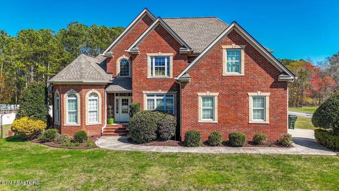 1021 Jays Way - Photo 1