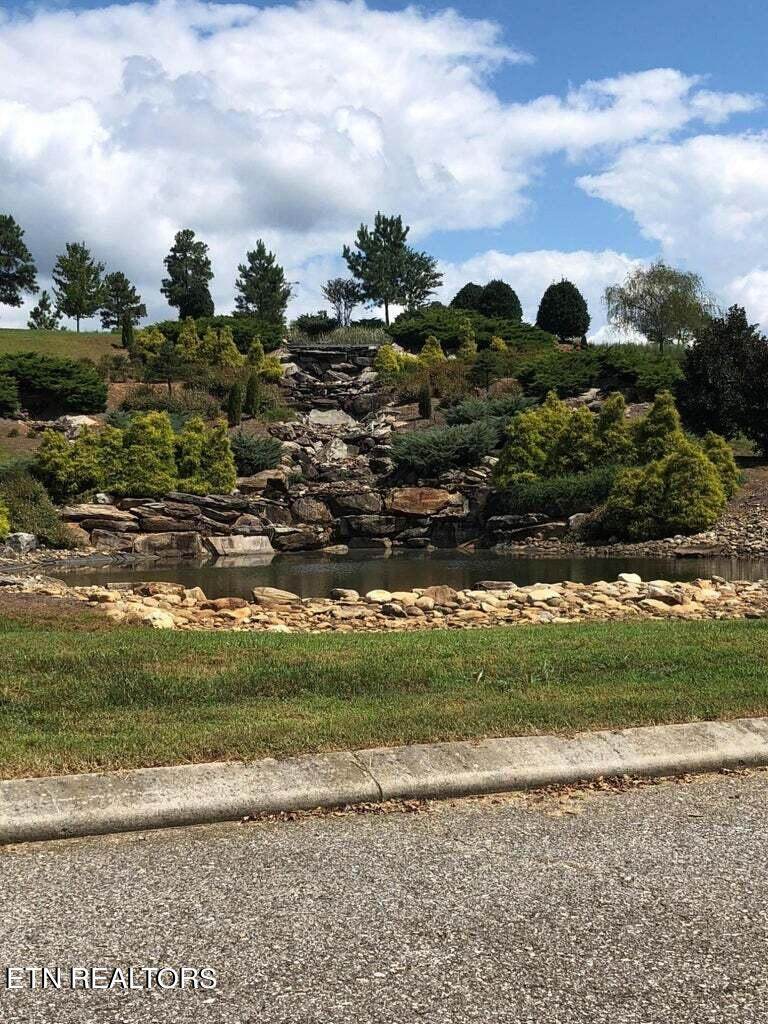 76 Twin Lakes Drive - Photo 1