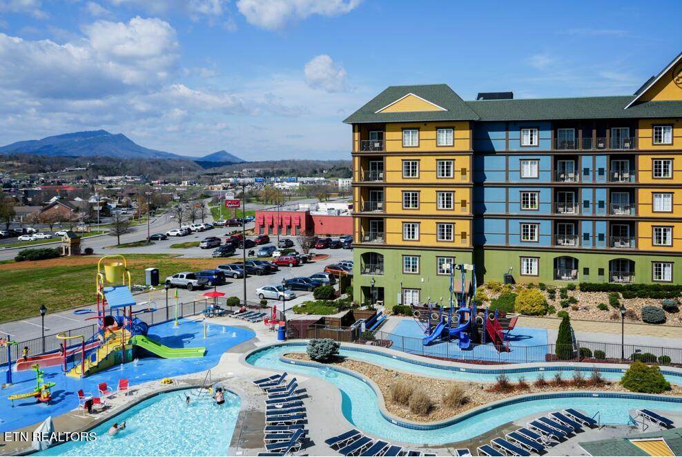 225 Collier Drive - Photo 1