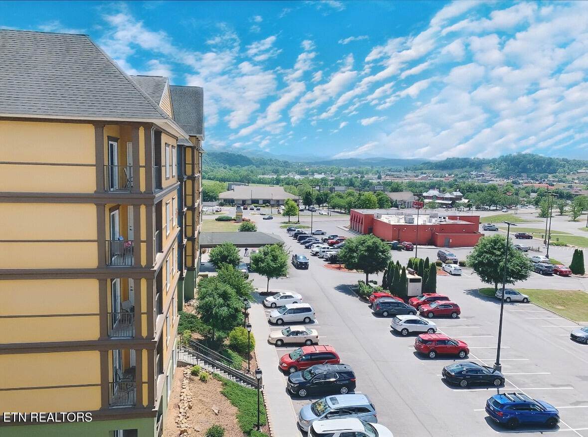 225 Collier Drive - Photo 1