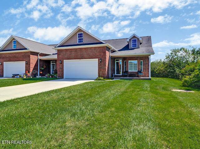 177 Genesis Ave - Photo 1