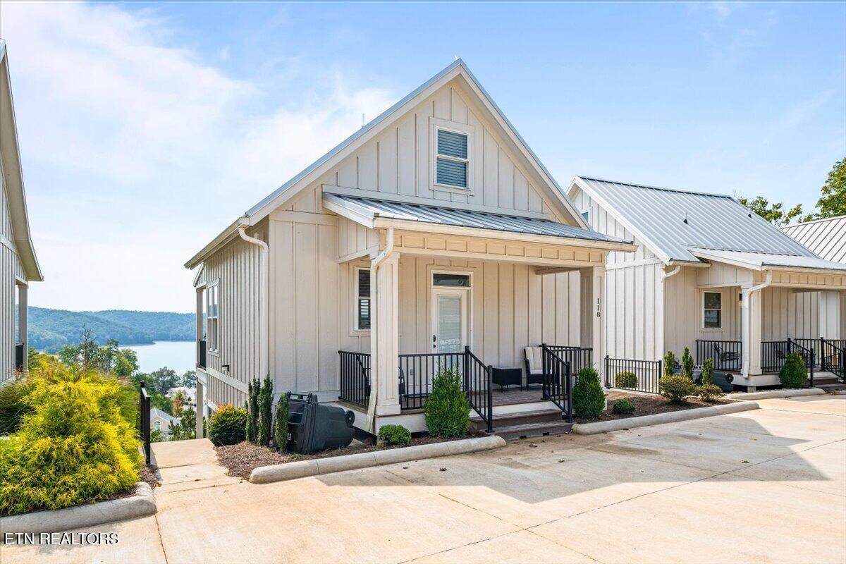 118 Harbor View Lane - Photo 1