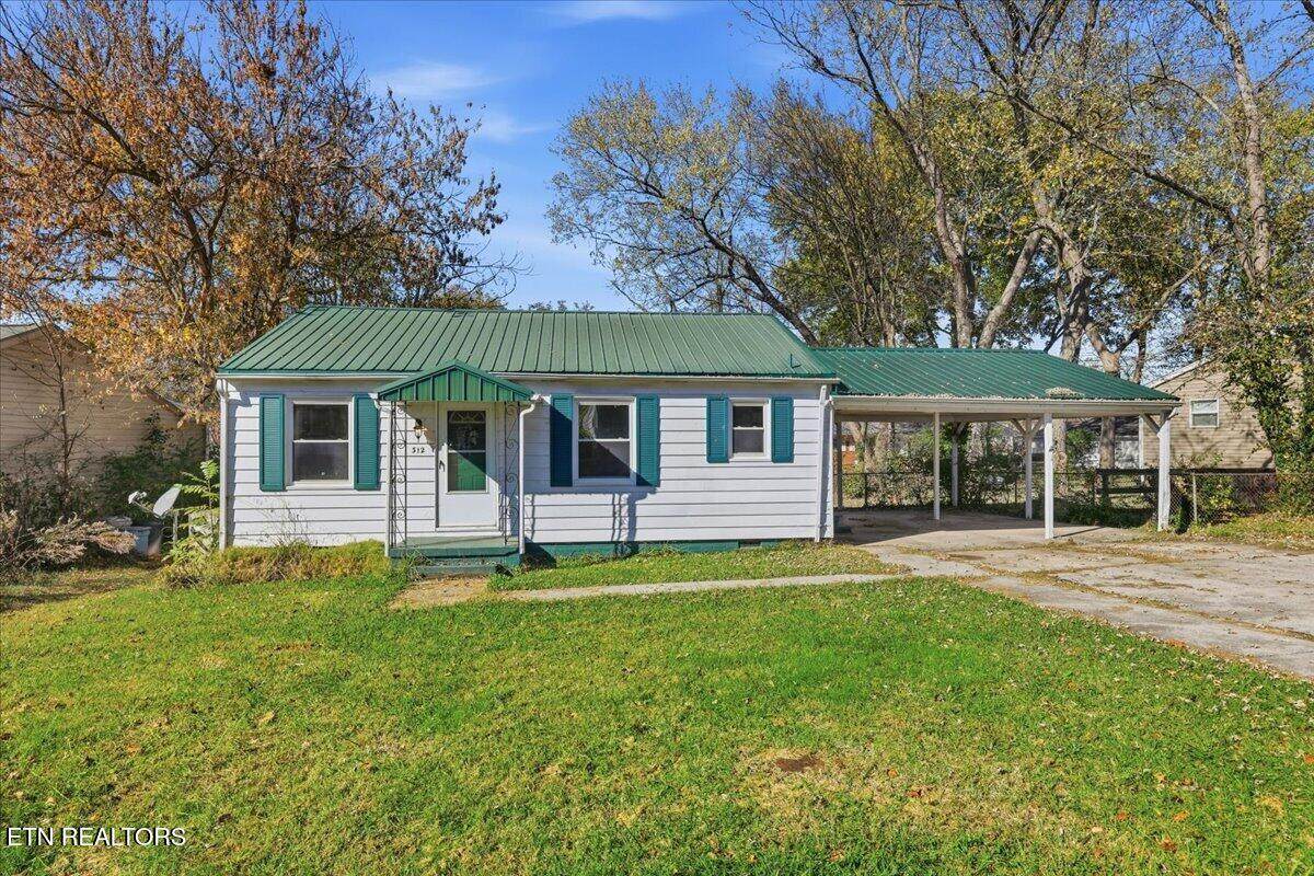 312 Defoe Circle - Photo 1