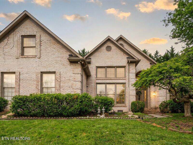 847 Trent Lane - Photo 1