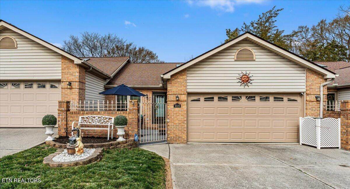 9509 Hyacinth Way - Photo 1