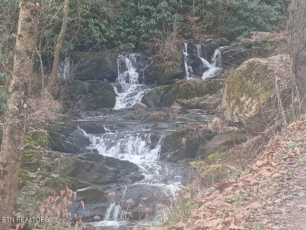 Waters End Rd - Photo 1