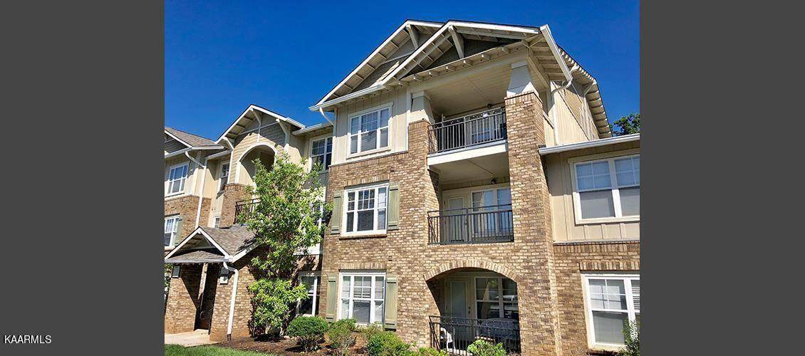 1122 Tree Top Way - Photo 1
