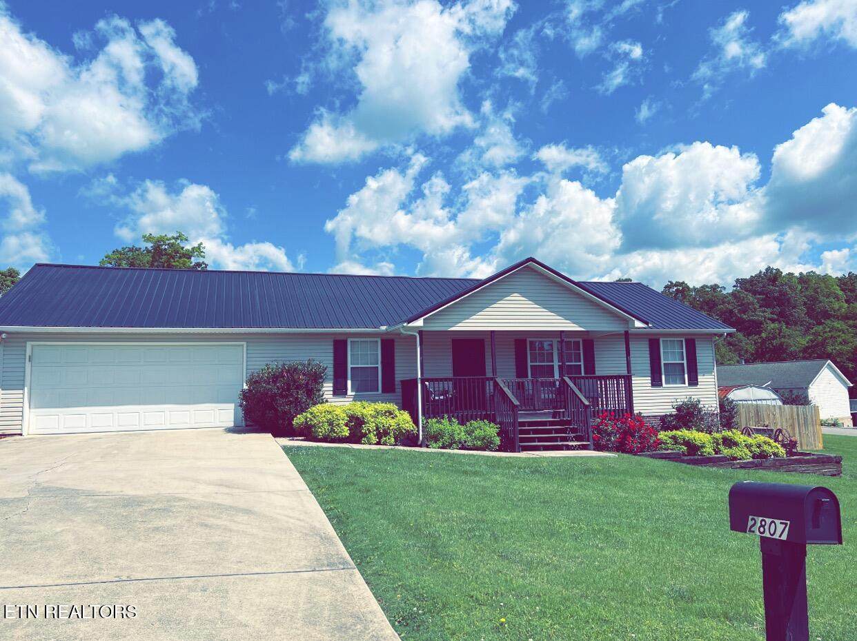 2807 Diane Gayle Drive - Photo 1