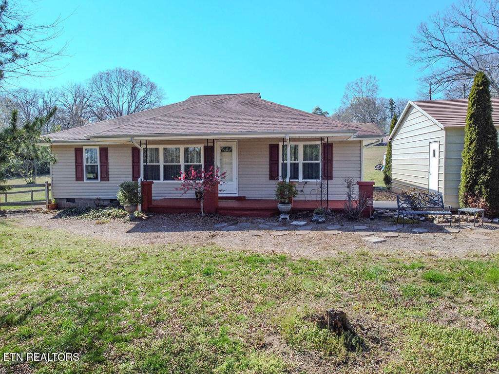 1205 Elliott St - Photo 1