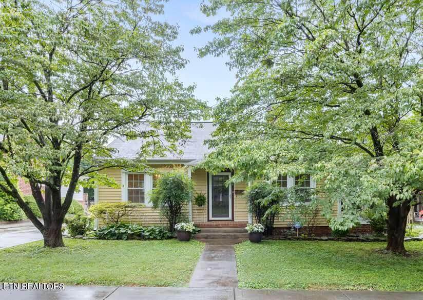 214 Broad St - Photo 1