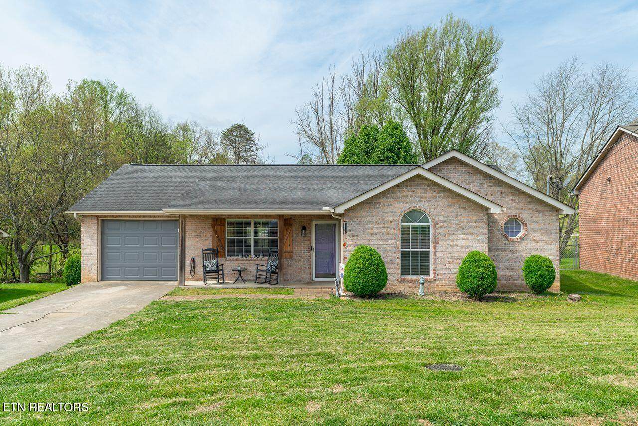 5557 Elaine Lane - Photo 1