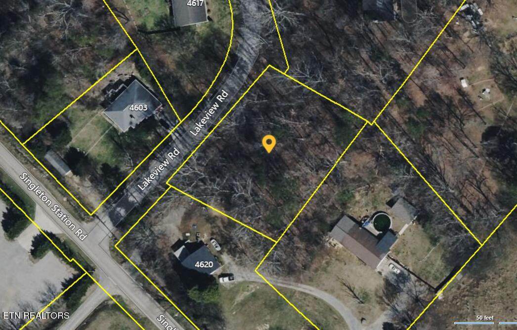 4608 Lakeview Rd - Photo 1