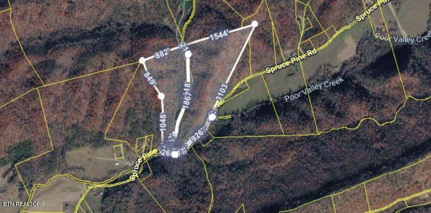 327 Spruce Pine Rd - Photo 1