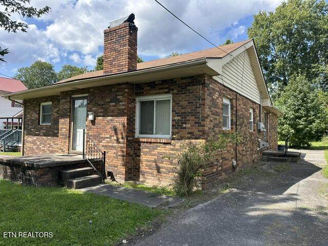 706 Ilchester Ave - Photo 1