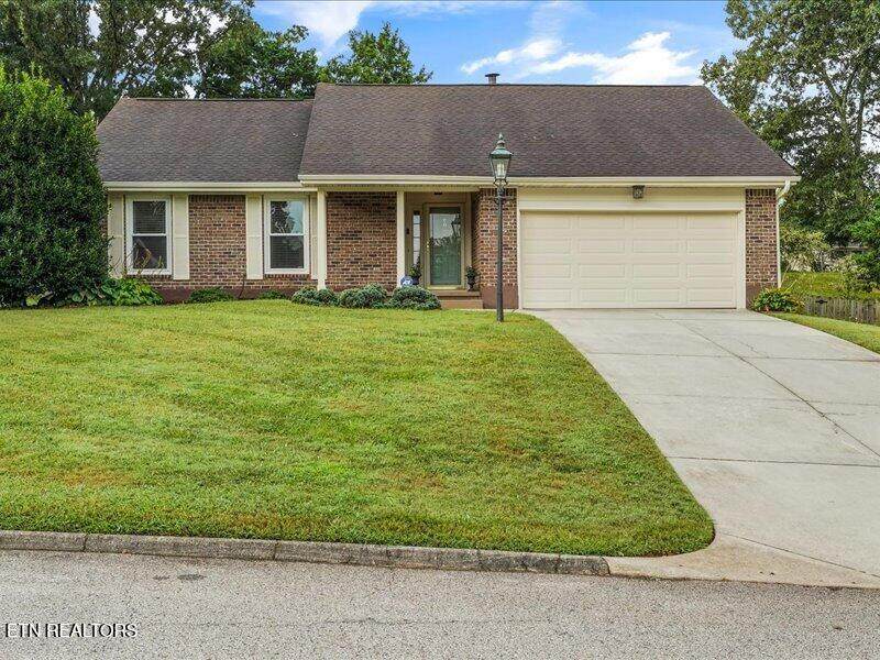 1624 Clear Brook Drive - Photo 1