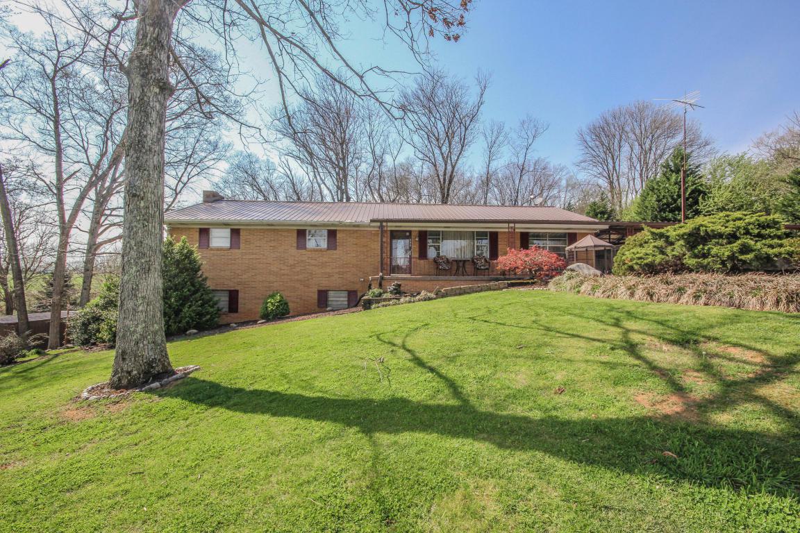 1038 Kirk Rd - Photo 1