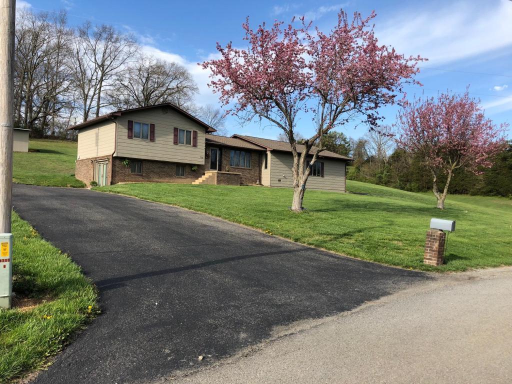 792 Jim Pressnell Rd - Photo 1