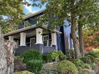 602 Caswell Ave - Photo 1