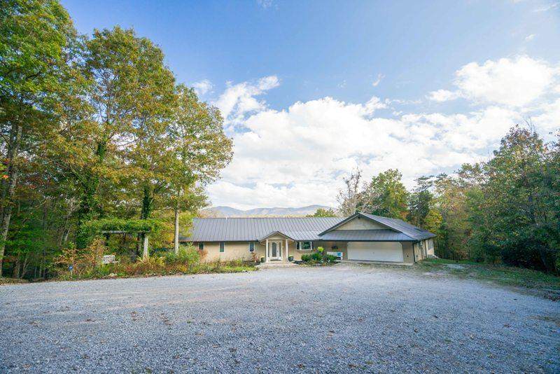 462 Old Furnace Rd - Photo 1