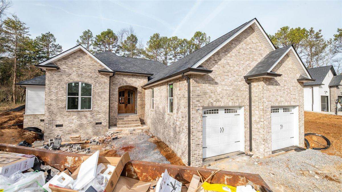 362 Mingo Way - Photo 1