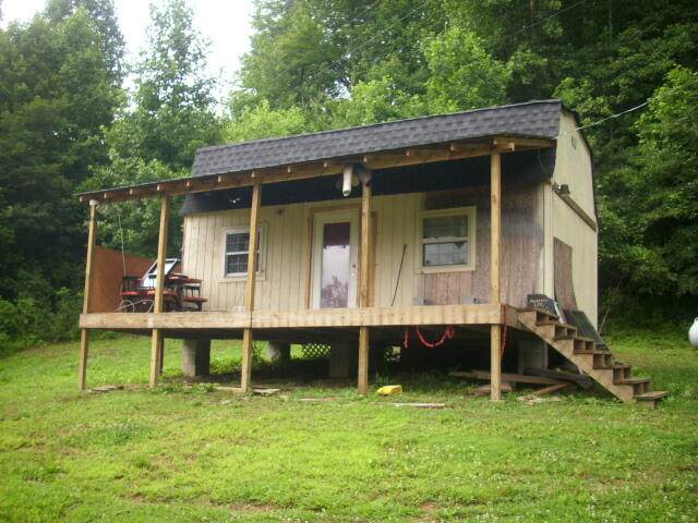 372 Lick Creek Lane - Photo 1