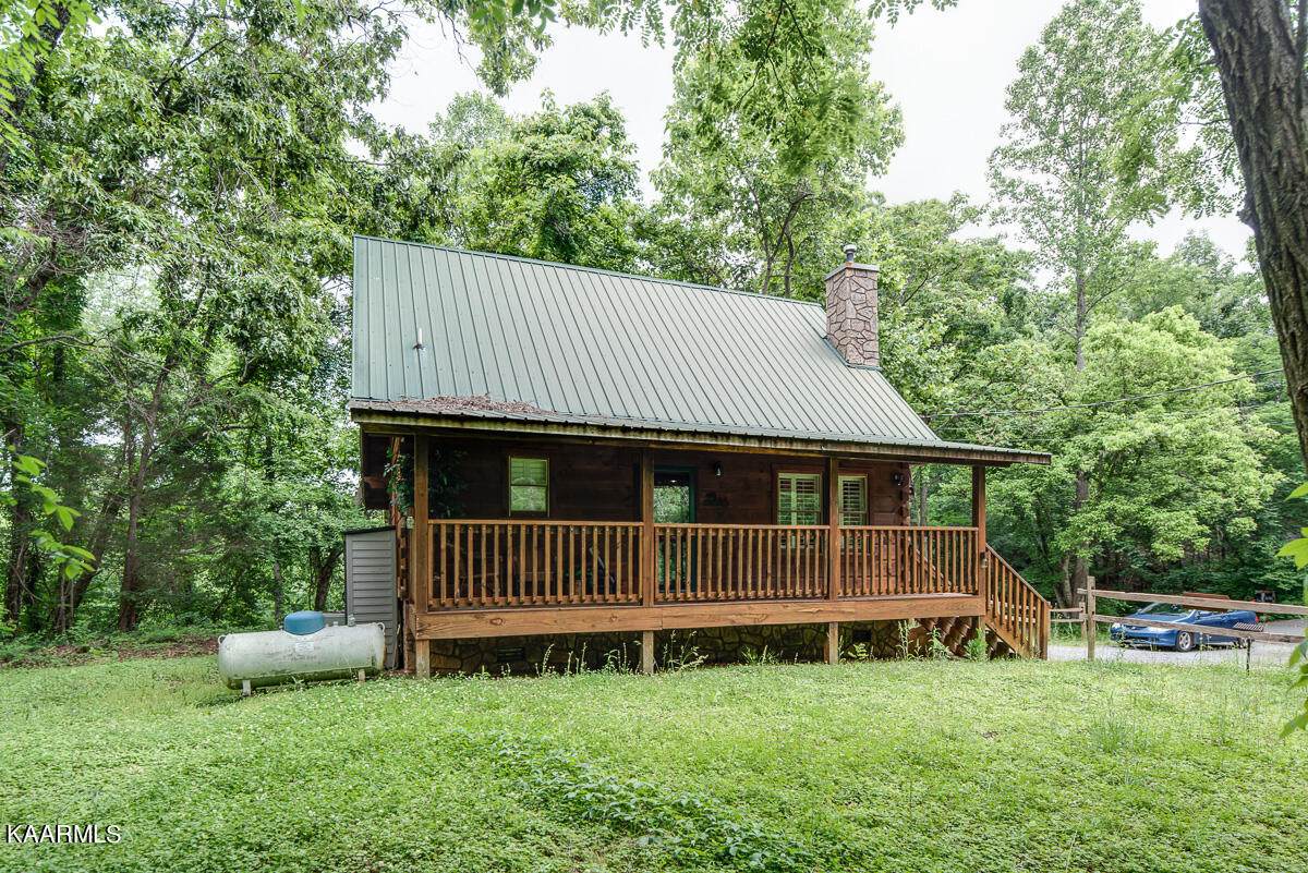 927 Hideaway Hills Circle - Photo 1