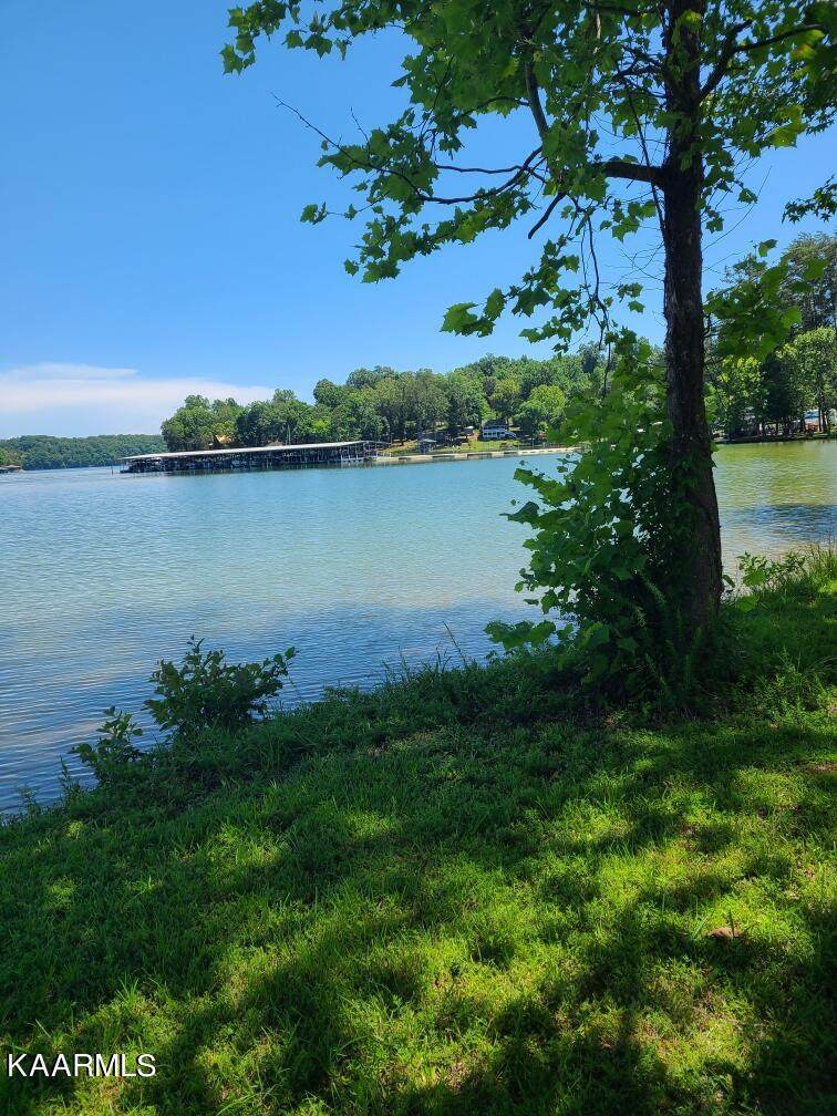 171/172 Scenic Lakeview Drive - Photo 1