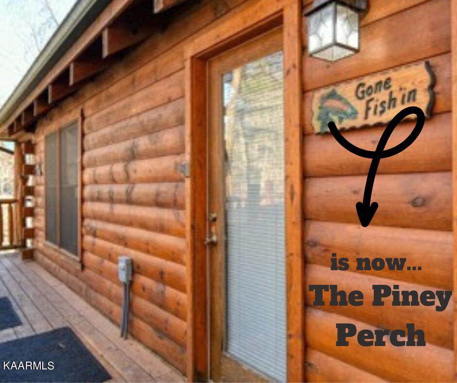 1320 Pine Tr - Photo 1