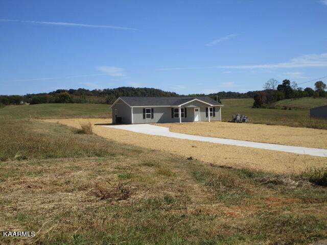 1401 Howell River Rd - Photo 1