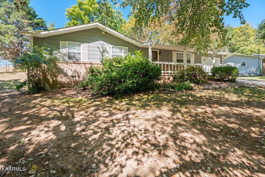6207 Janmer Lane - Photo 1