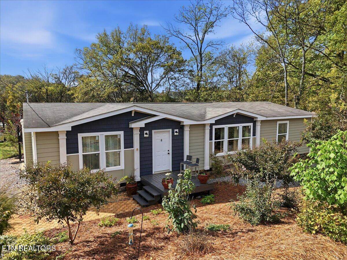 340 Trigonia Rd - Photo 1