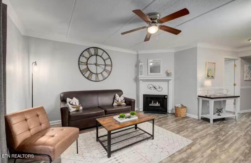 306 Baskins Creek Rd - Photo 1