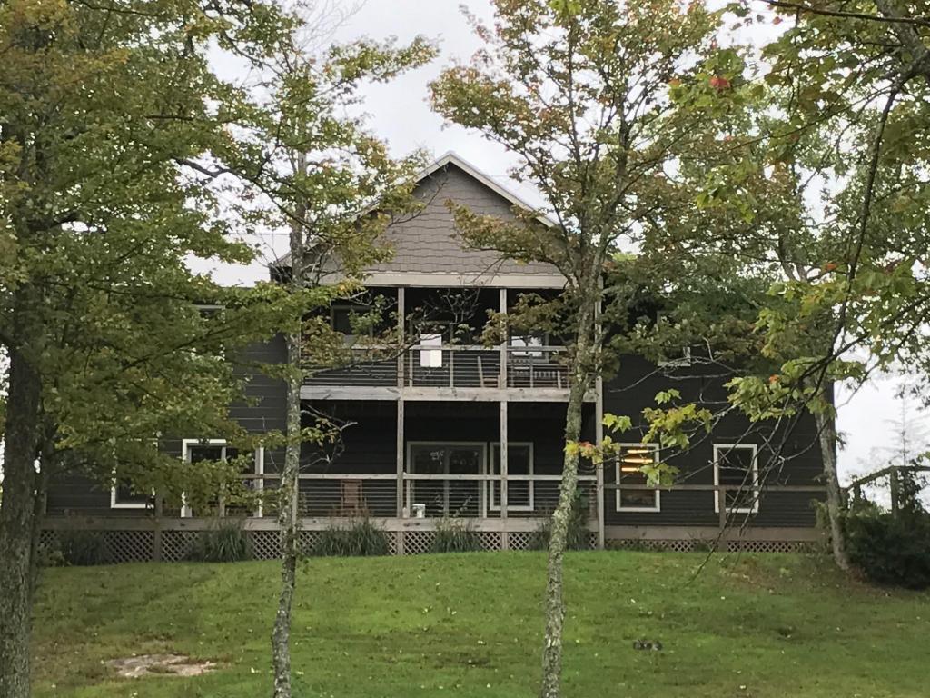 1015 Mcclouds Tr - Photo 1