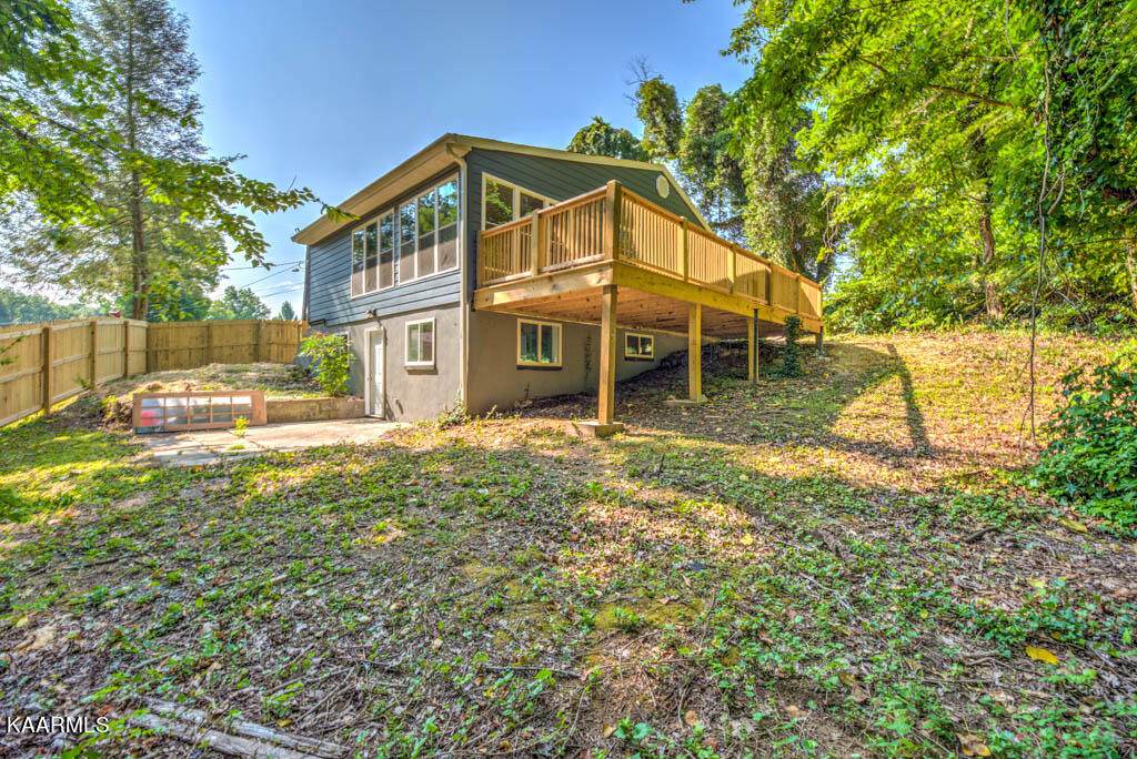 236 Outer Drive - Photo 1