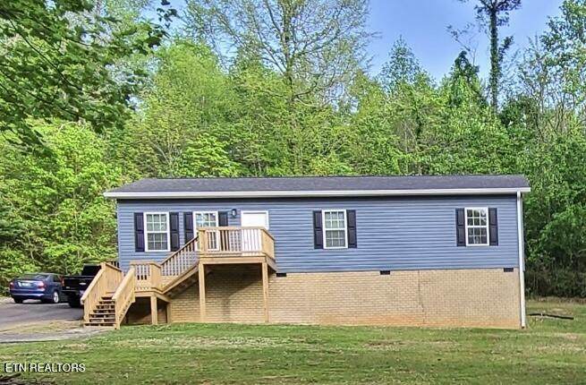 733 Dogwood Drive - Photo 1
