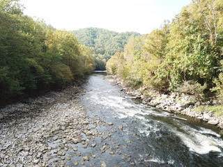 https://bt-photos.global.ssl.fastly.net/kaar/1280_boomver_2_1339356-2.jpg