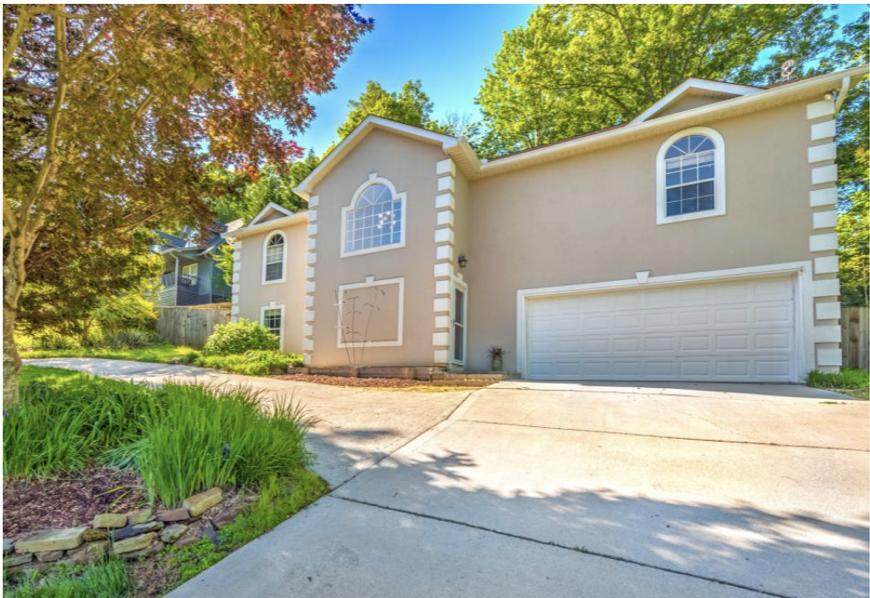9932 Sierra Vista Lane - Photo 1