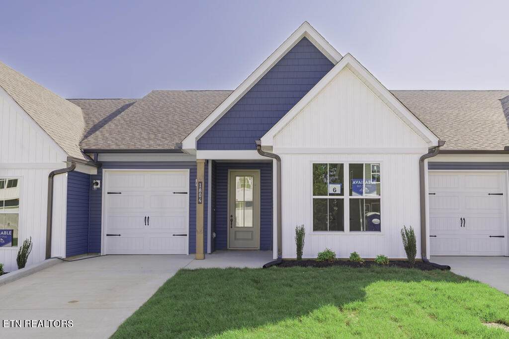 1804 Lateglow Way - Photo 1