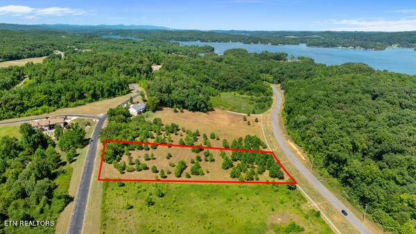 107 Roaming Fawn Drive - Photo 1