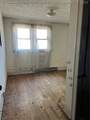 912 Thompson Street - Photo 10