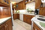1216 Kanawha Avenue - Photo 11