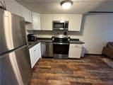 2106 Kanawha Boulevard - Photo 11