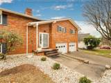 710 Flinn Avenue - Photo 3