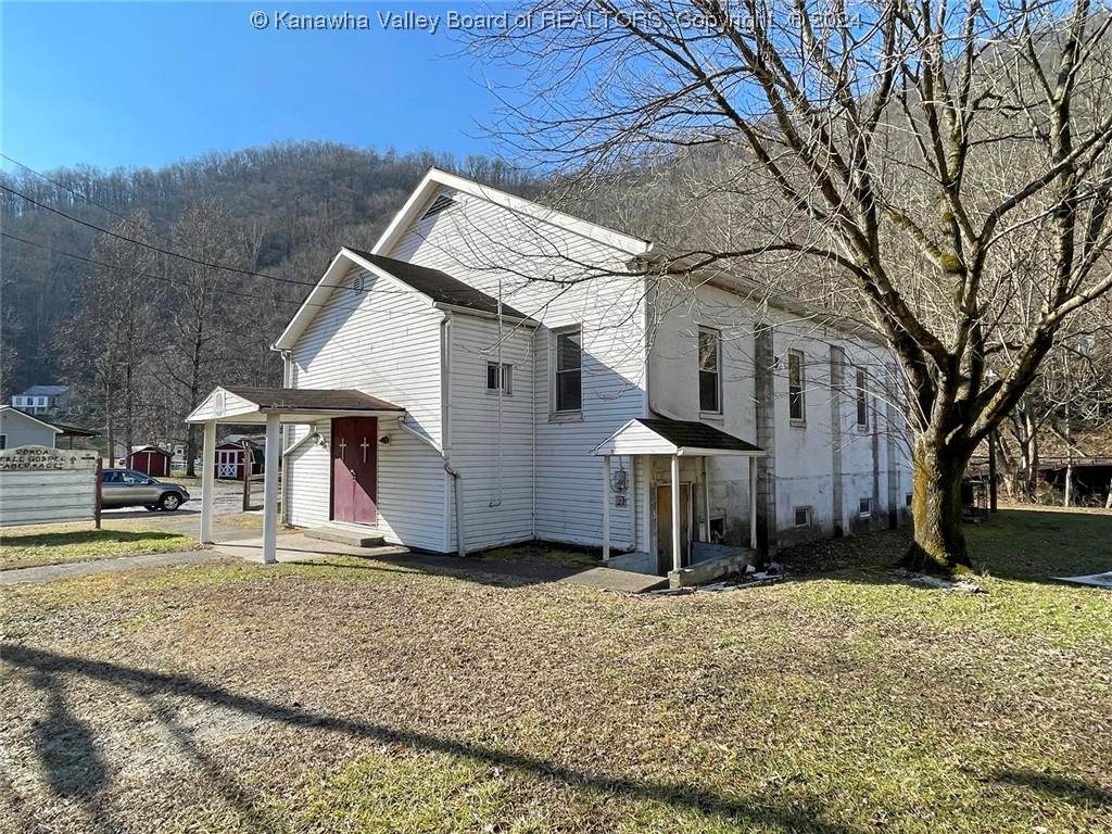 4006 Cabin Creek Road - Photo 1