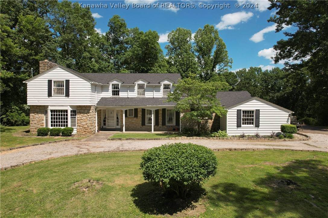1218 Colonial Way - Photo 1