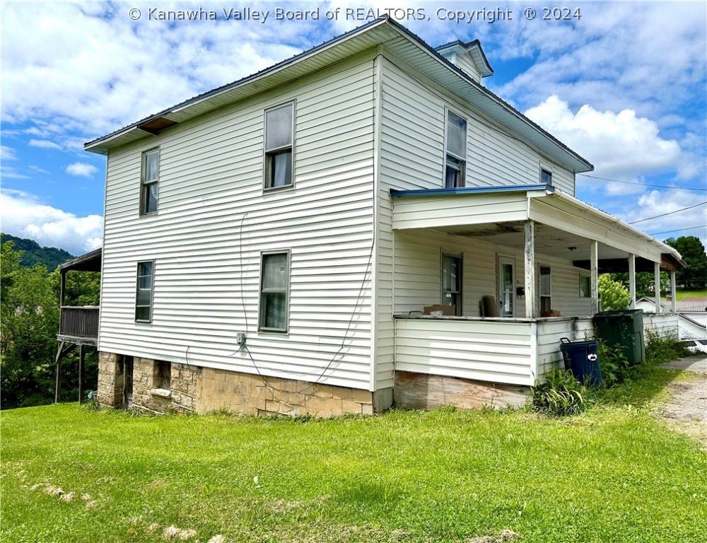 514 Lloyd Street - Photo 1