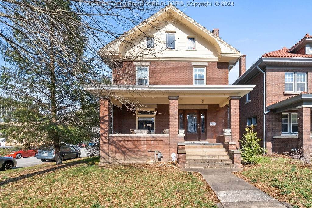 2012 Quarrier Street - Photo 1