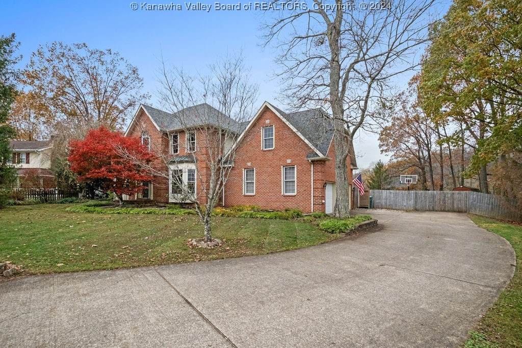 111 Woodbend Cove - Photo 1