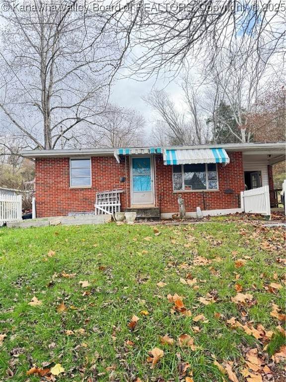 207 7th Street - Photo 1